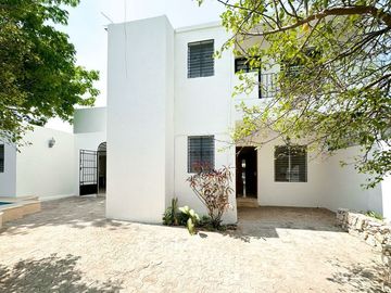 Casa en Venta con 7 recamaras en Pensiones Merida Yucatan