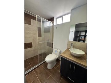 SE VENDE CASA EN AVENIDA CENTENARIO NORTE ¡PRECIO DE OPORTUNIDAD!