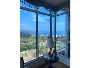 Se Vende Apto en Coronado Golf