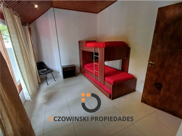 CHALET + LOCALES A LA VENTA EN BLOCK (VILLA GESELL)