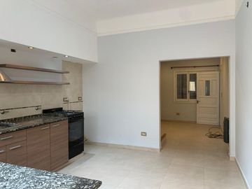 Casa PH en venta en Wilde Centro
