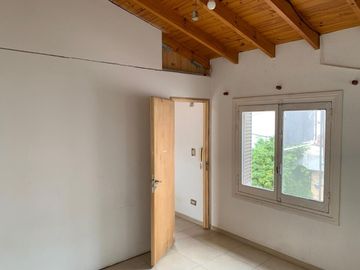 Casa PH en venta en Wilde Centro
