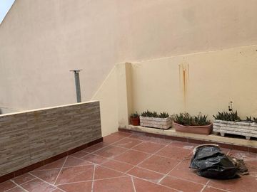 Casa PH en venta en Wilde Centro