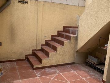 Casa PH en venta en Wilde Centro