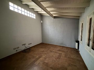 Casa PH en venta en Wilde Centro