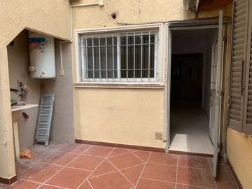Casa PH en venta en Wilde Centro