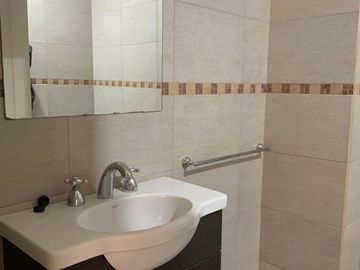 Casa PH en venta en Wilde Centro