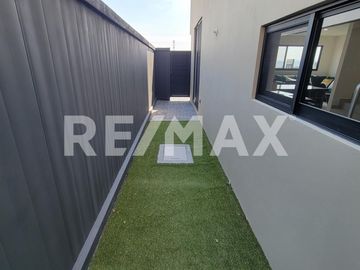 CASA EN VENTA CIUDAD MESETA. APASEO EL GRANDE, GTO.   - (3)