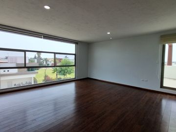 CASA DE LUJO EN VENTA EN CLUSTER 333 LOMAS DE ANGELOPOLIS! ACABADOS PREMIUM!