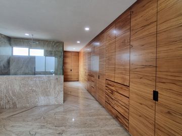 CASA DE LUJO EN VENTA EN CLUSTER 333 LOMAS DE ANGELOPOLIS! ACABADOS PREMIUM!
