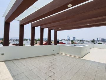 CASA DE LUJO EN VENTA EN CLUSTER 333 LOMAS DE ANGELOPOLIS! ACABADOS PREMIUM!