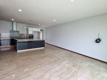 CASA DE LUJO EN VENTA EN CLUSTER 333 LOMAS DE ANGELOPOLIS! ACABADOS PREMIUM!