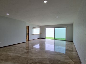 CASA DE LUJO EN VENTA EN CLUSTER 333 LOMAS DE ANGELOPOLIS! ACABADOS PREMIUM!