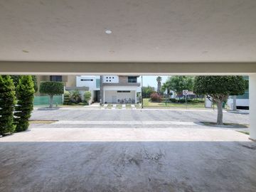 CASA DE LUJO EN VENTA EN CLUSTER 333 LOMAS DE ANGELOPOLIS! ACABADOS PREMIUM!