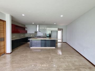 CASA DE LUJO EN VENTA EN CLUSTER 333 LOMAS DE ANGELOPOLIS! ACABADOS PREMIUM!