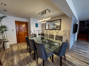 VENTA DE DEPARTAMENTO TRIPLEX 3 HABITACIONES EN TAMBO DE MONTERRICO, SURCO