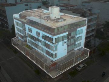 VENTA DE DEPARTAMENTO TRIPLEX 3 HABITACIONES EN TAMBO DE MONTERRICO, SURCO