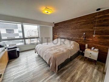 VENTA DE DEPARTAMENTO TRIPLEX 3 HABITACIONES EN TAMBO DE MONTERRICO, SURCO