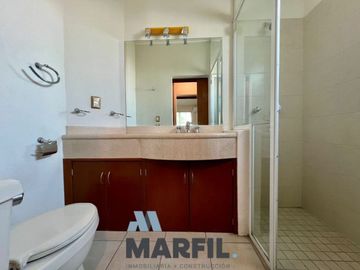 Inversionistas! Departamento en VENTA sobre Av Constitución Condominio Kerpis