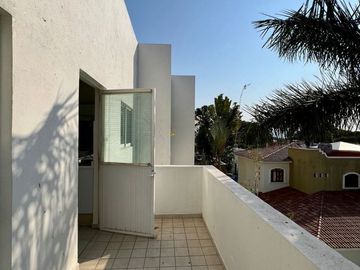 Inversionistas! Departamento en VENTA sobre Av Constitución Condominio Kerpis