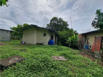 VENDO CASA DE DOS HABITACIONES EN BRISAS DEL RIO