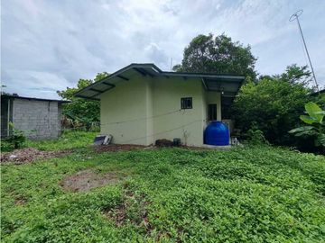 VENDO CASA DE DOS HABITACIONES EN BRISAS DEL RIO