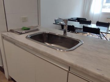 VENTA PISO DE 3 AMBIENTES CON PILETA EN RECOLETA
