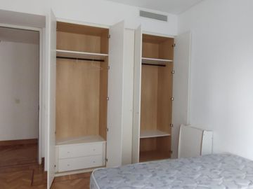 VENTA PISO DE 3 AMBIENTES CON PILETA EN RECOLETA