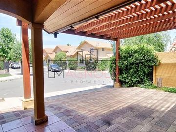 Casa en Venta en Condominio El Alba Norte.