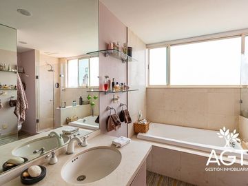 Departamento en venta en Lomas Country Interlomas