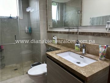 Se vende apartamento en Santa María