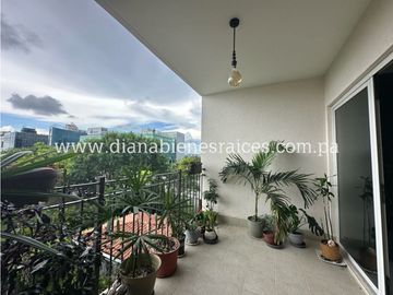 Se vende apartamento en Santa María