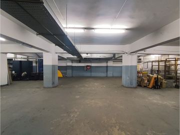 Venta Edificio Oficinas, Metro Moneda, Santiago Centro