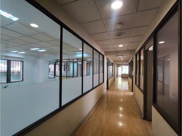 Venta Edificio Oficinas, Metro Moneda, Santiago Centro