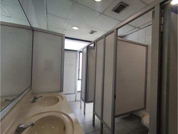 Venta Edificio Oficinas, Metro Moneda, Santiago Centro