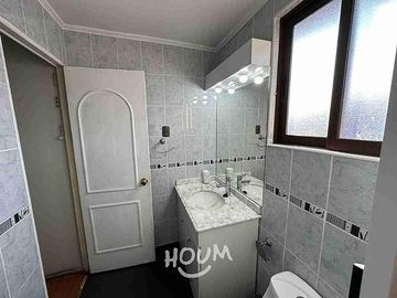 LINDA CASA CON AMPLIOS ESPACIOS