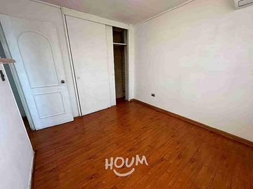 LINDA CASA CON AMPLIOS ESPACIOS