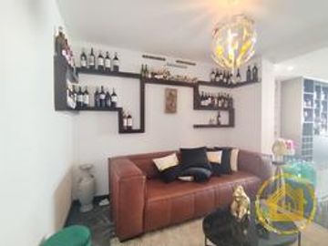 Venta de Casa  Moderna con acabados de Lujo con 5 Dormitorios y seguridad 24/7 en Urb. del Condado