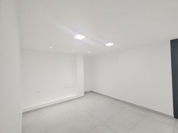Venta de Casa  Moderna con acabados de Lujo con 5 Dormitorios y seguridad 24/7 en Urb. del Condado