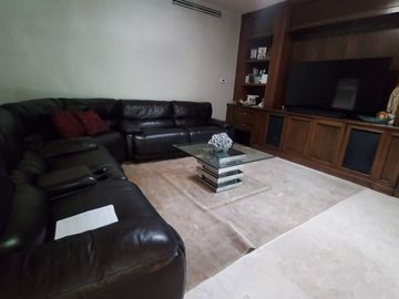 CASA EN VENTA EN LA CIMA $29,900,000