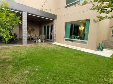 CASA EN VENTA EN LA CIMA $29,900,000