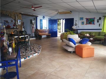 SE VENDE CASA DE PLAYA PORTOBELO!!!