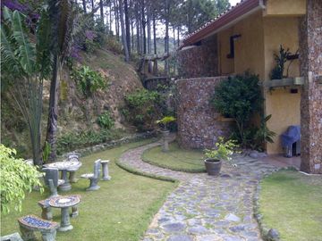 VENDO CASA ALTOS DEL MARIA