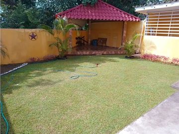 SEA CONFIABLE VENDE CASA EN SANTA CLARA 2 RECAMARAS