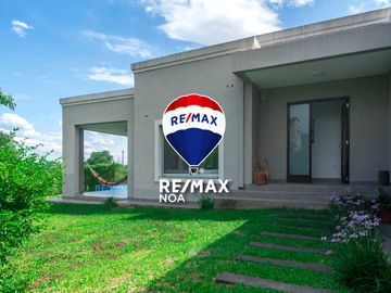 CASA 2 DORM VENTA VAQUEROS CON VISTAS A LOS CERROS