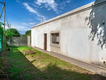 CASA 2 DORM VENTA VAQUEROS CON VISTAS A LOS CERROS