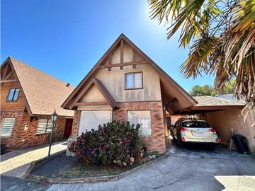 CASA 5 DORMITORIOS EN SECTOR VALLE ESCONDIDO, CONCEPCIÓN