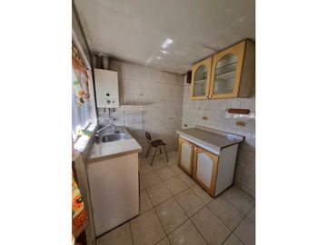 SE VENDE SITIO CON 2 CASAS PARA INVERSION.