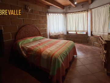 RENTA CASA EN SAN GASPAR, VALLE DE BRAVO-CASA DE SILLAR