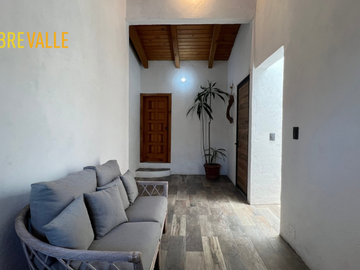 RENTA CASA EN SAN GASPAR, VALLE DE BRAVO-CASA DE SILLAR
